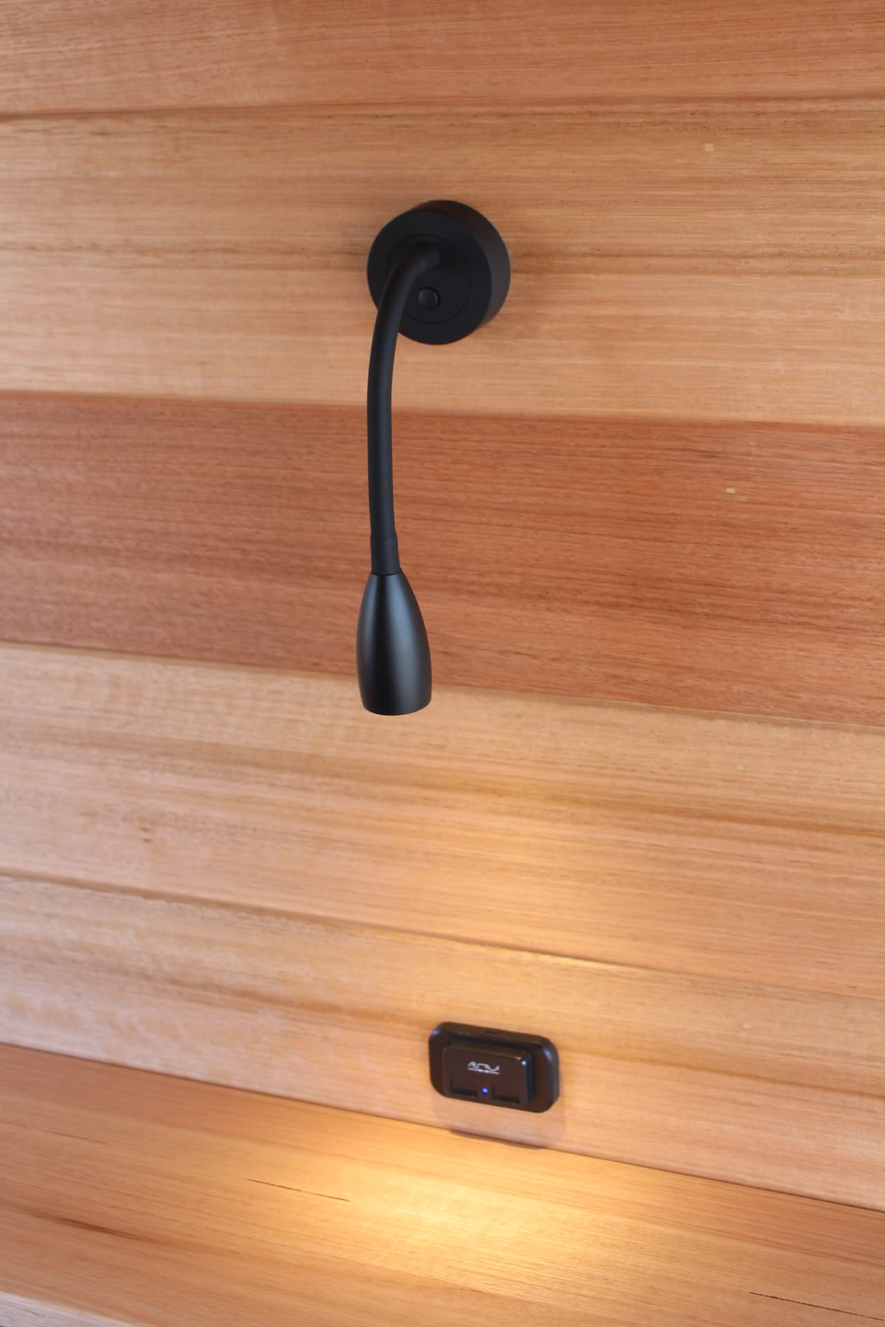 Hiace 200 Series Weekender — Bedside light and USB charger